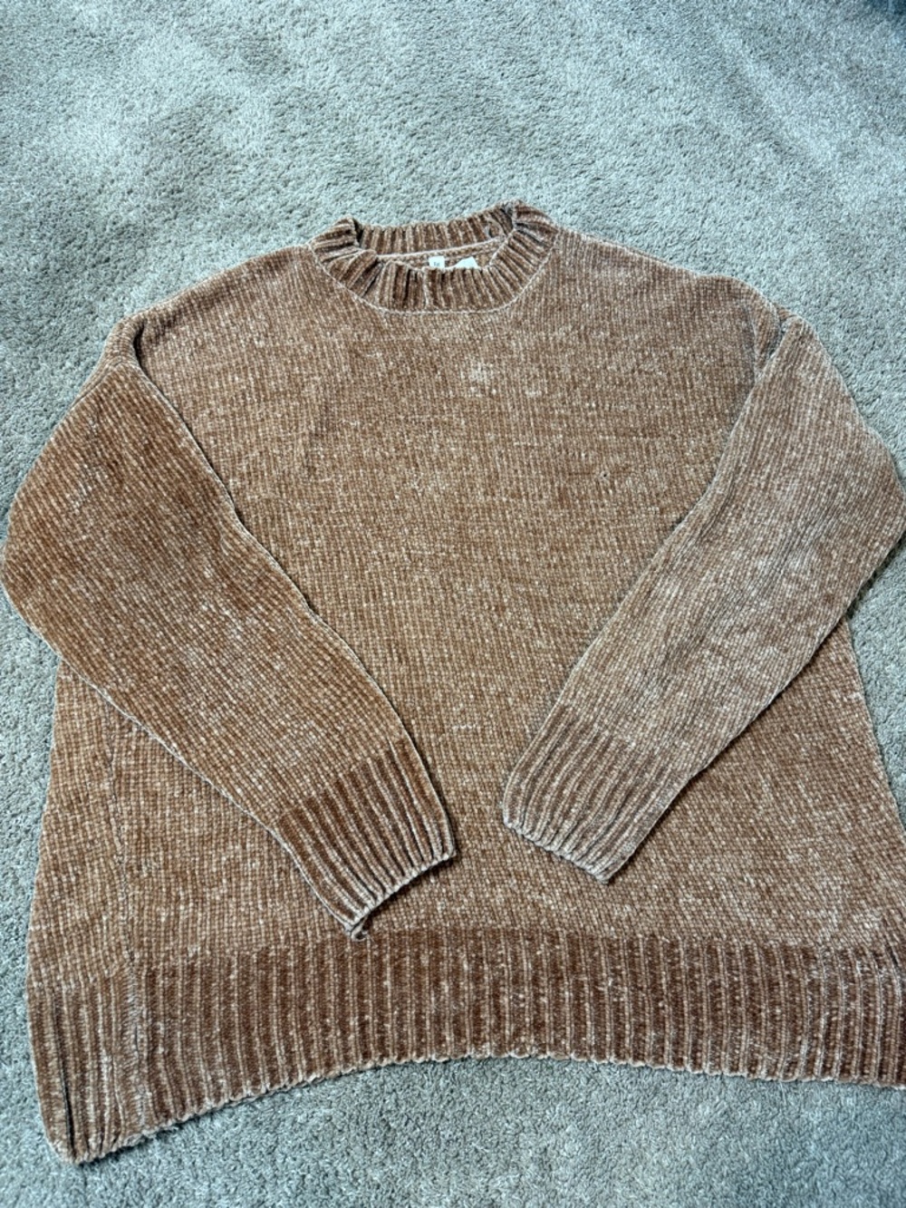 Zenana Outfitters Tan Chenille Pullover Sweater